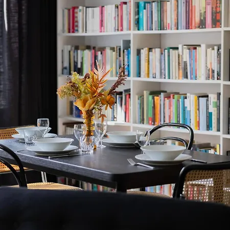 Atmospheric 1 Bedroom By Renters شقة