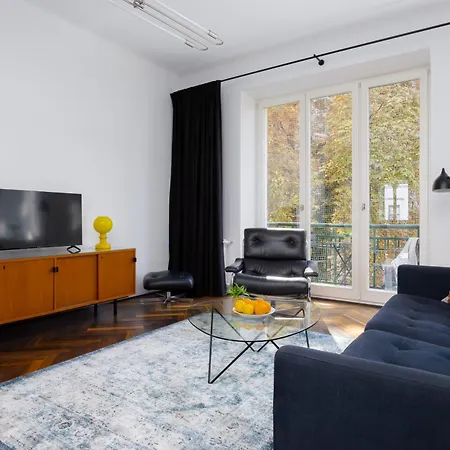 Atmospheric 1 Bedroom By Renters Varsavia