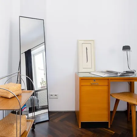 Atmospheric 1 Bedroom By Renters * Varsóvia